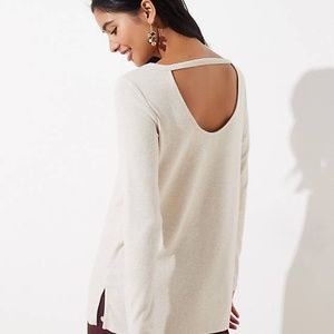 LOFT Women's‎ NWT Back Cutout Tunic Top